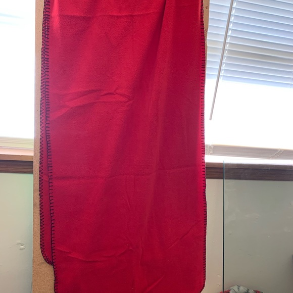 Wine Red large scarf - Picture 1 of 1